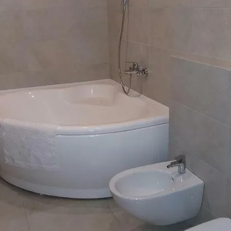 Arija Apartment *